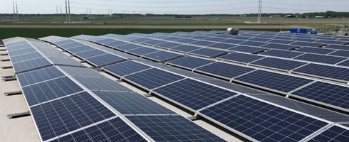 Zonnepanelen op dak Ploeg kozijnen