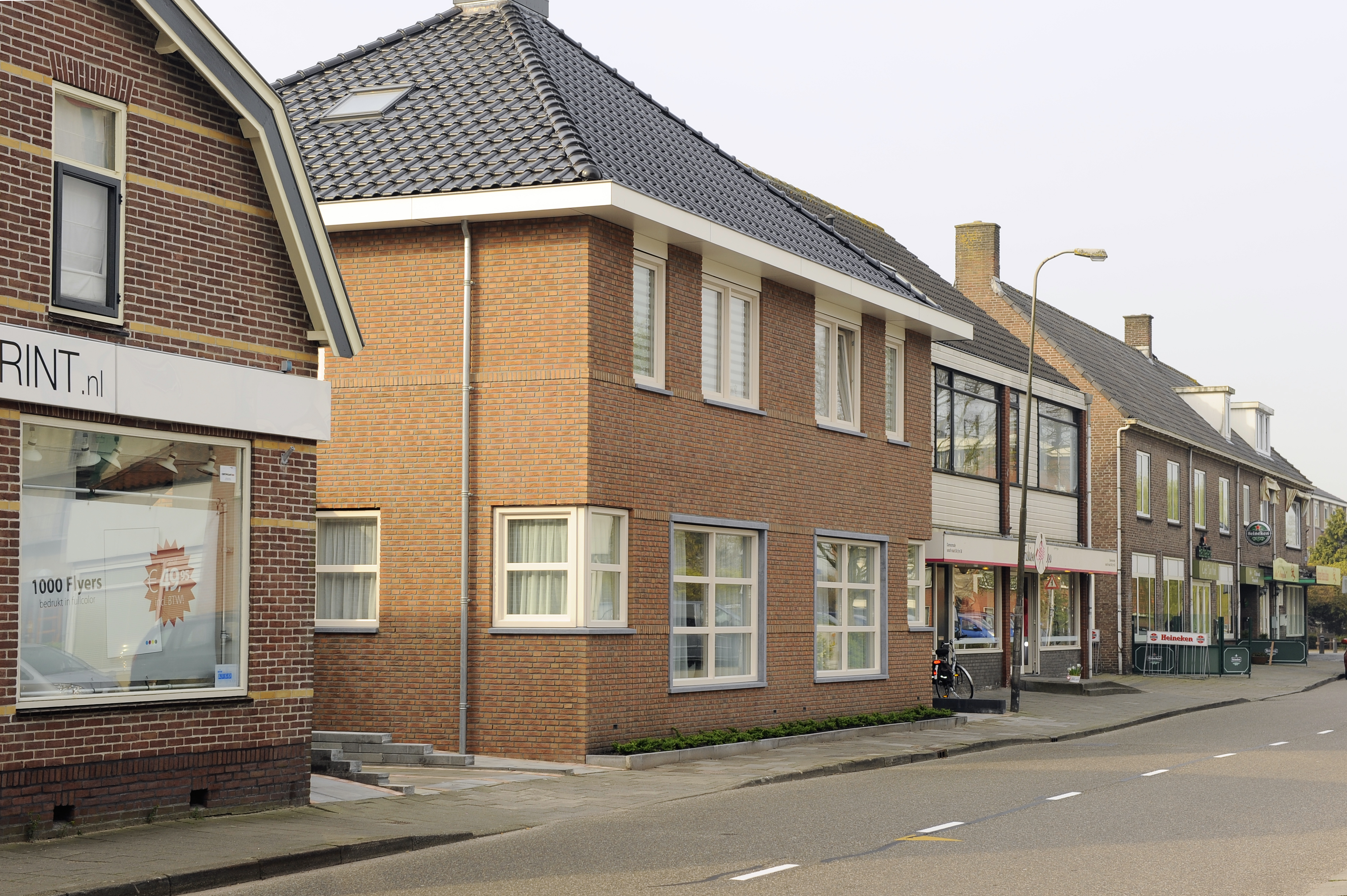 Ploeg kozijnen maakt en monteert kunststof kozijnen in verschillende regio's