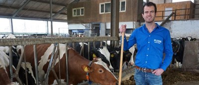 Lars (27) werkt als boer én bij Ploeg kozijnen