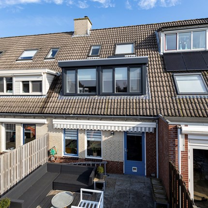 Werkelijk huren argument Nieuwe dakkapel met kunststof kozijnen in Hoofddorp