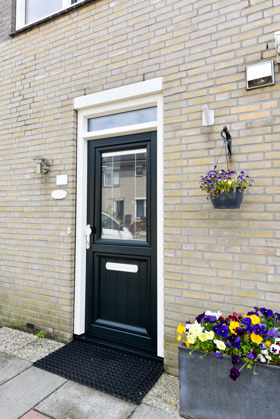 Kunststof voordeur met bovenlicht