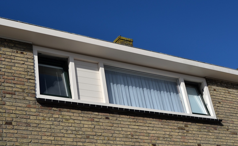 Kunststof Draaikiepraam Langeraar (1)