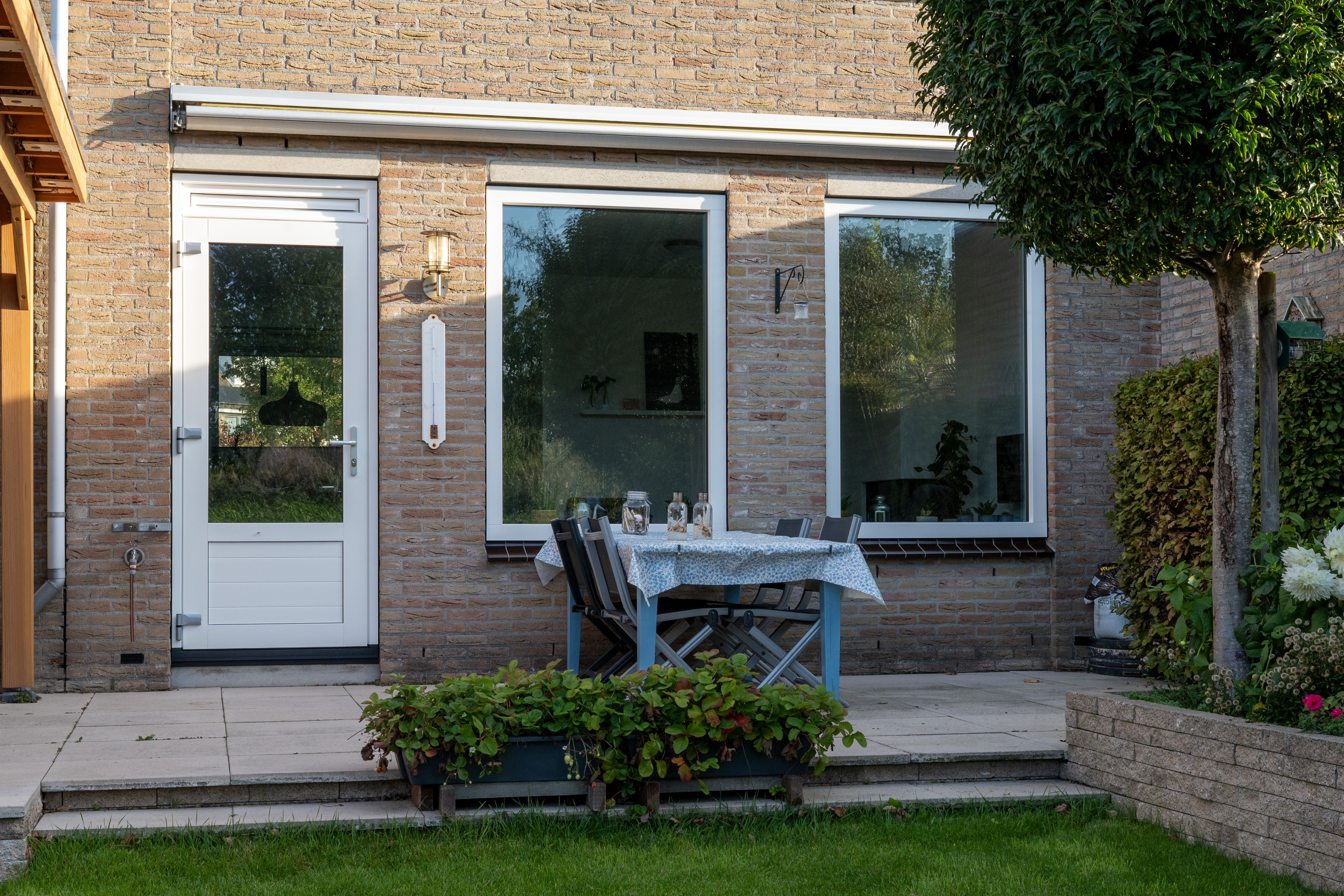 Oegstgeest nieuwe kunststof kozijnen achterzijde 