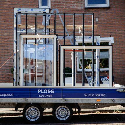 Bok met kozijnen