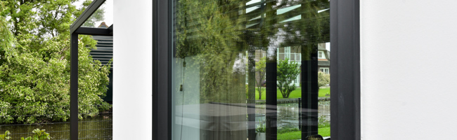 Zwarte kunststof kozijnen: blijvende trend of hype?